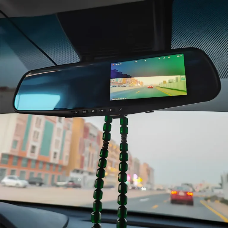 مرآة-السيارة-كاميرا-فيديو-السيارة-المميزة-7.webp.webp